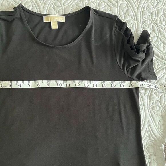 MICHAEL MICHAEL KORS || Black Short Ladder Sleeve Top. Sz. M - Picture 6 of 8